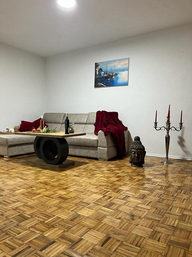 Appartement Stan Na Dan Kozarska Dubica à Bosanska Dubica Extérieur photo